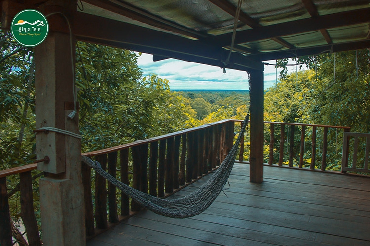 On The Tree House Twin Room
