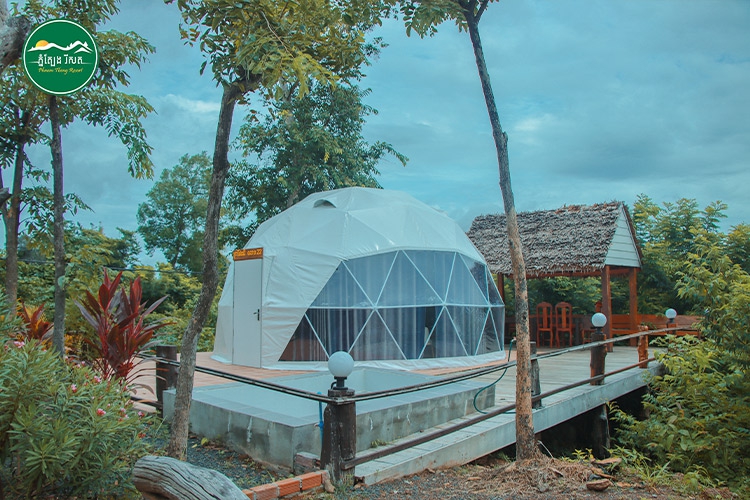 The Earth House VIP Single Room